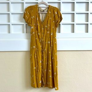 Women’s boho universal thread size large mustard color floral print dress